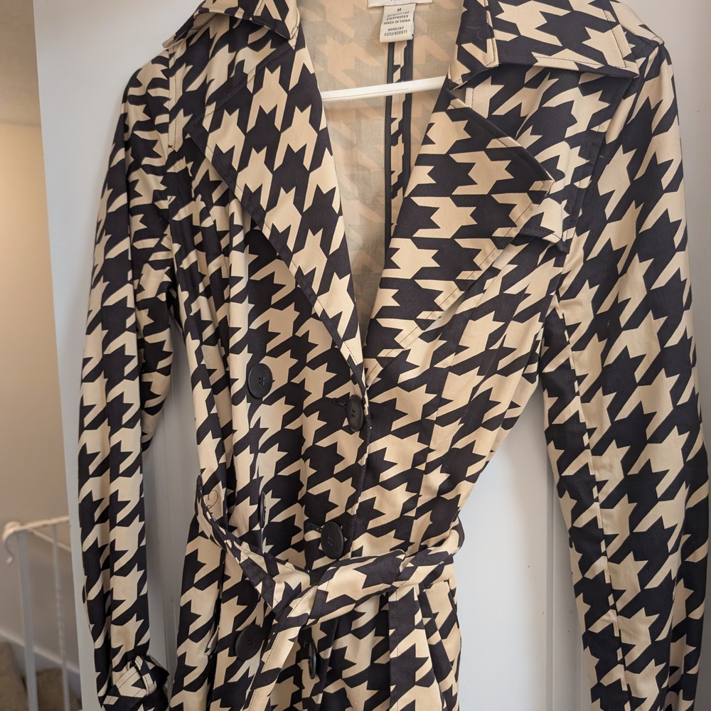 Vertigo Paris Black and Cream Patterned Coat